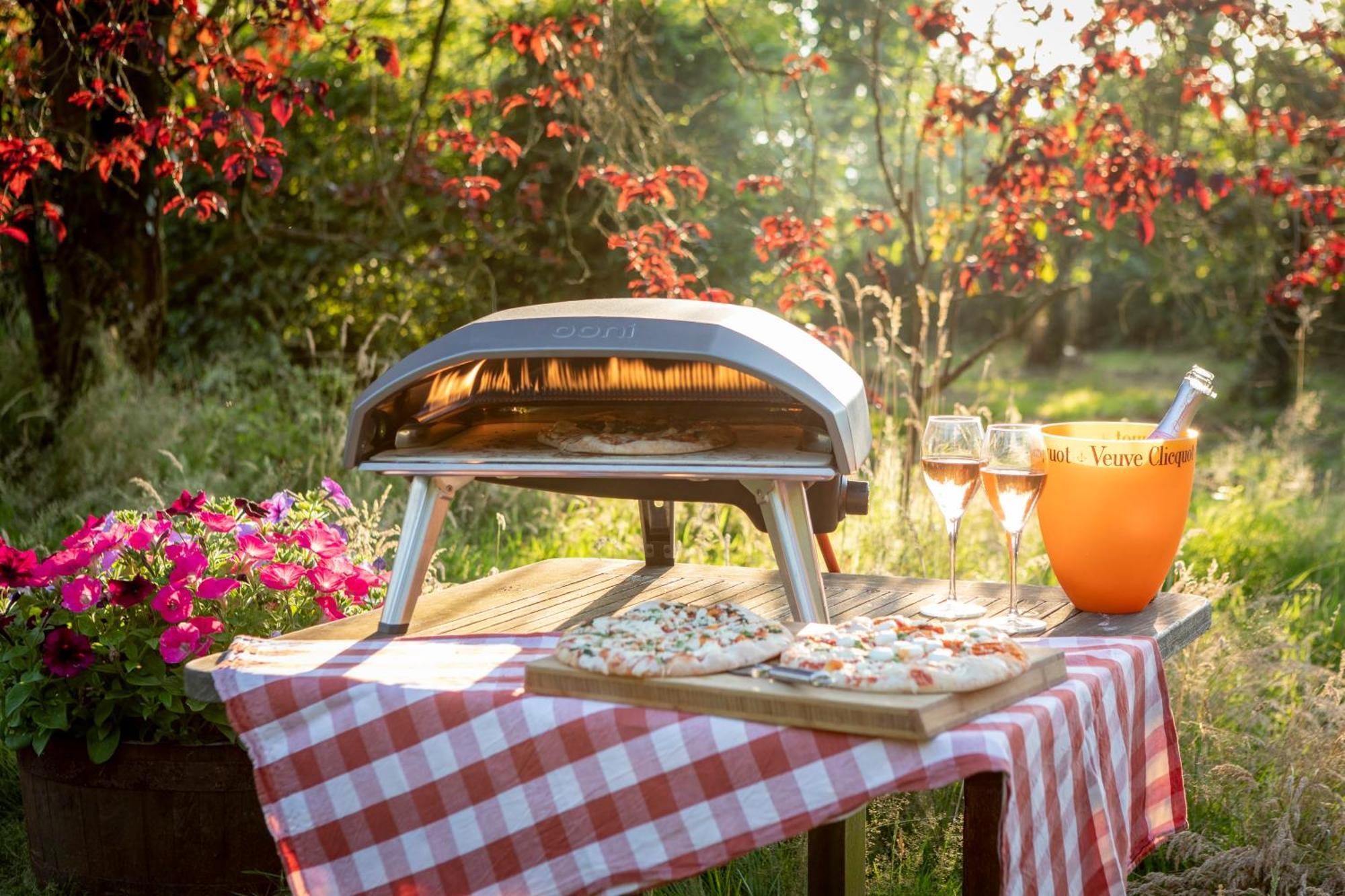 Stargazer Glamping Uk The Mahal 8 People Hotel Ross-on-Wye Ngoại thất bức ảnh